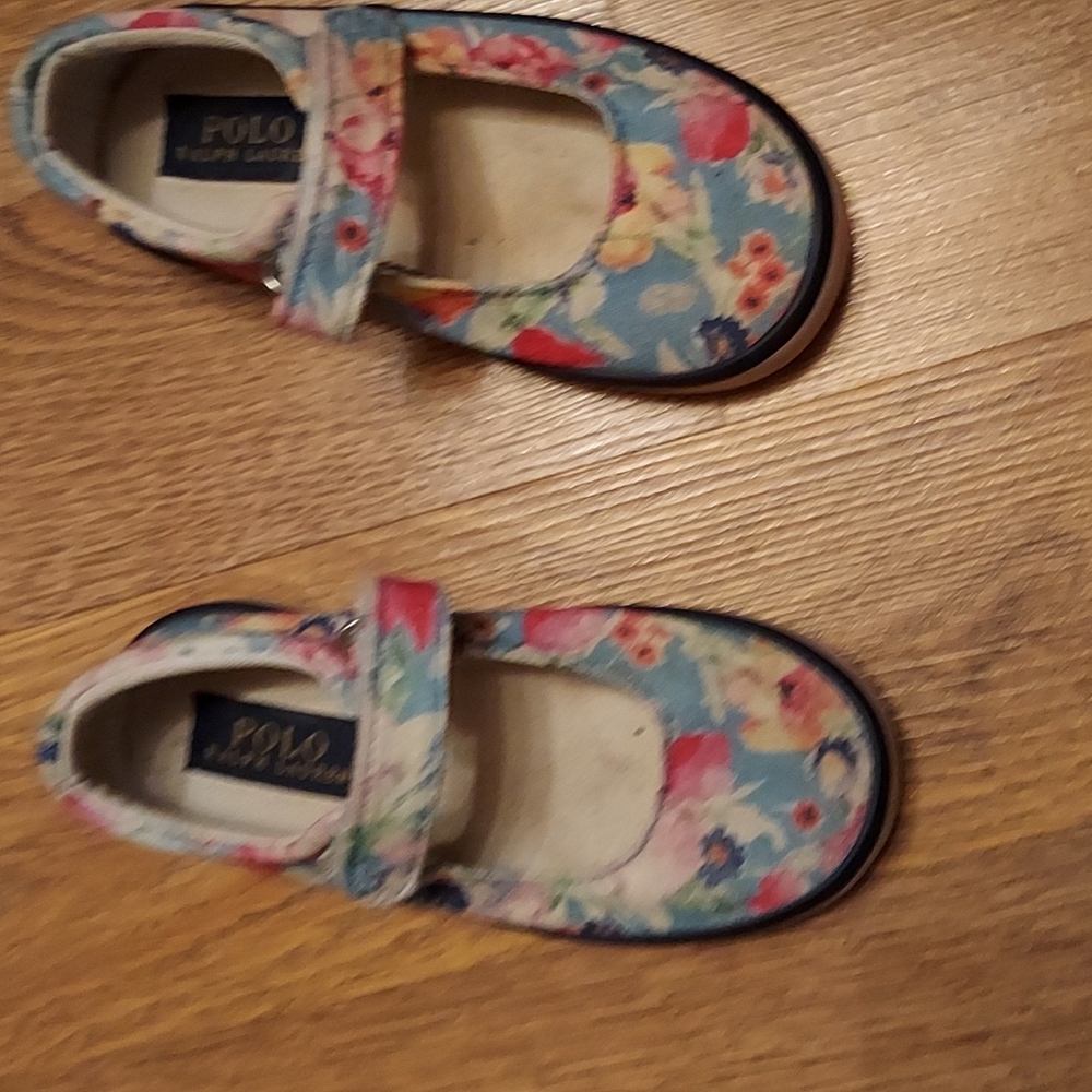 Toddler shoes